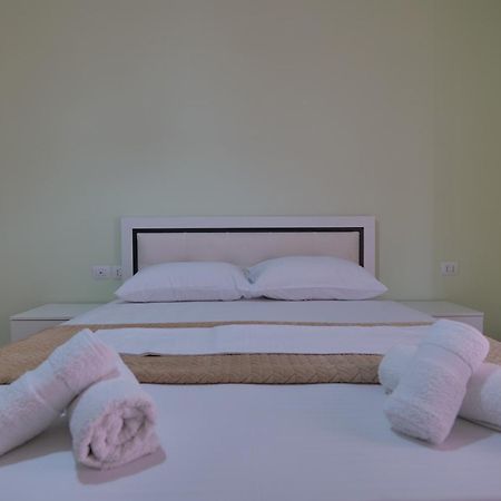 Noel Sea View Apartments Saranda Kültér fotó